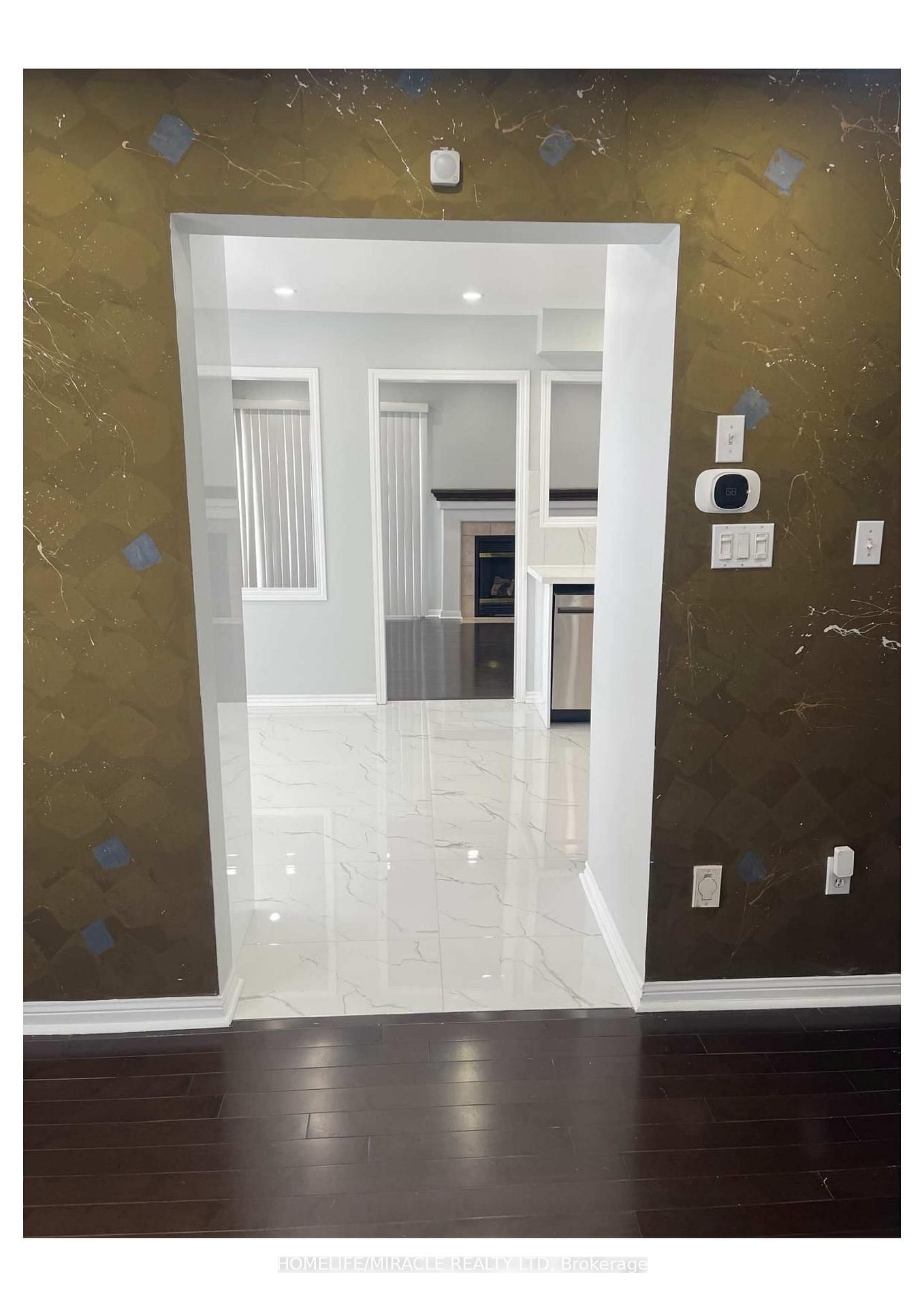 Semi-Detached House for sale at 55 Secord Crescent, Brampton, Ontario, L6X 4Y8 - Fletcher's Meadow - MLS: W12734148