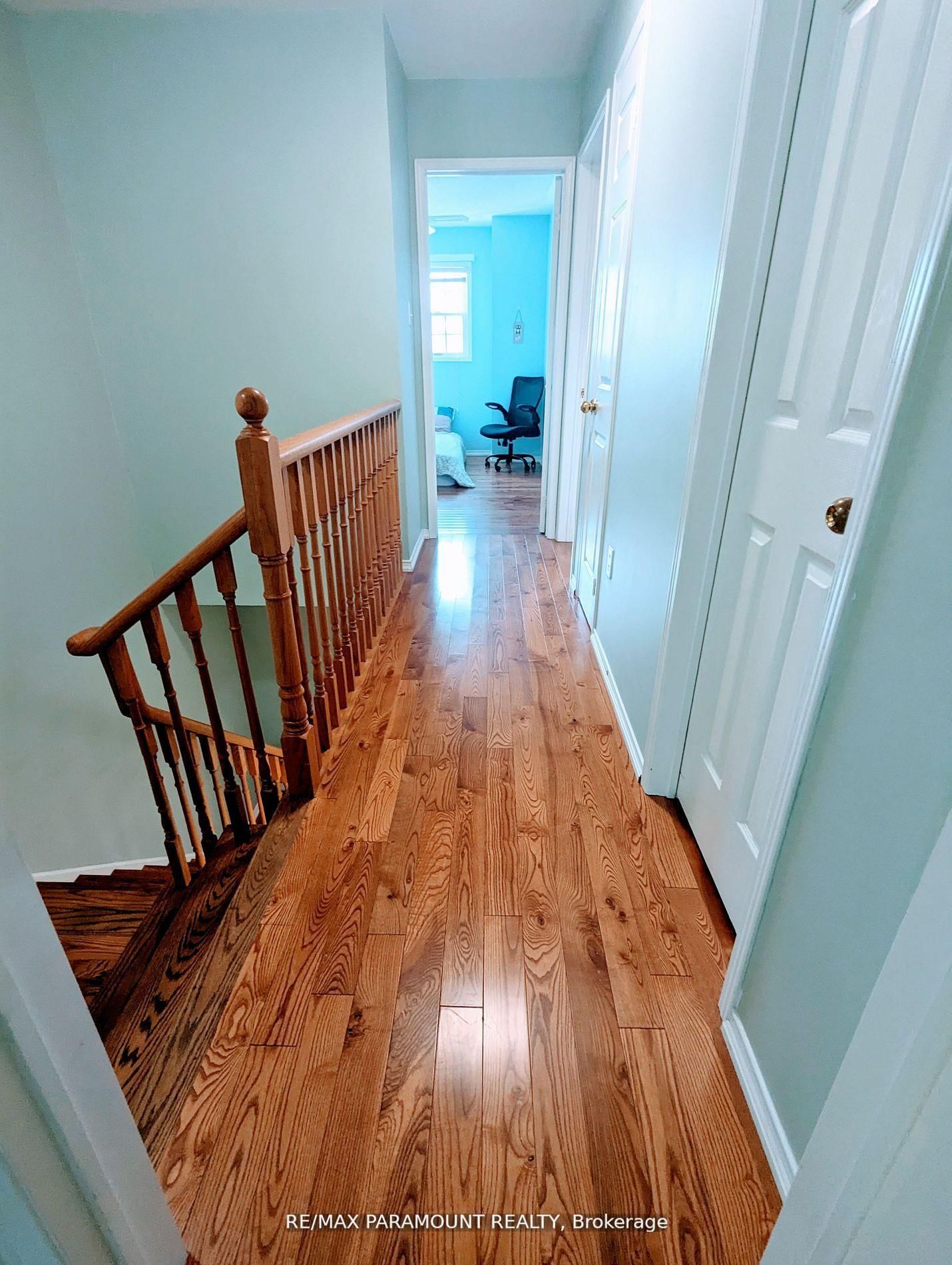 Townhouse for sale at 37 Wickstead Court, Brampton, Ontario, L6R 1N8 - Sandringham-Wellington - MLS: W12736270