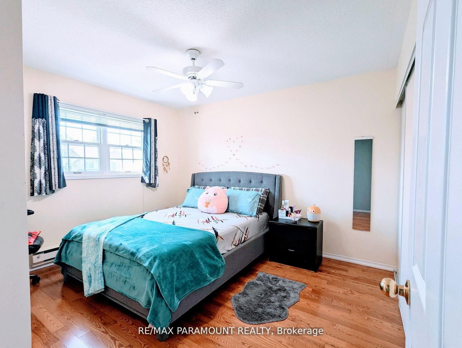 Townhouse for sale at 37 Wickstead Court, Brampton, Ontario, L6R 1N8 - Sandringham-Wellington - MLS: W12736270