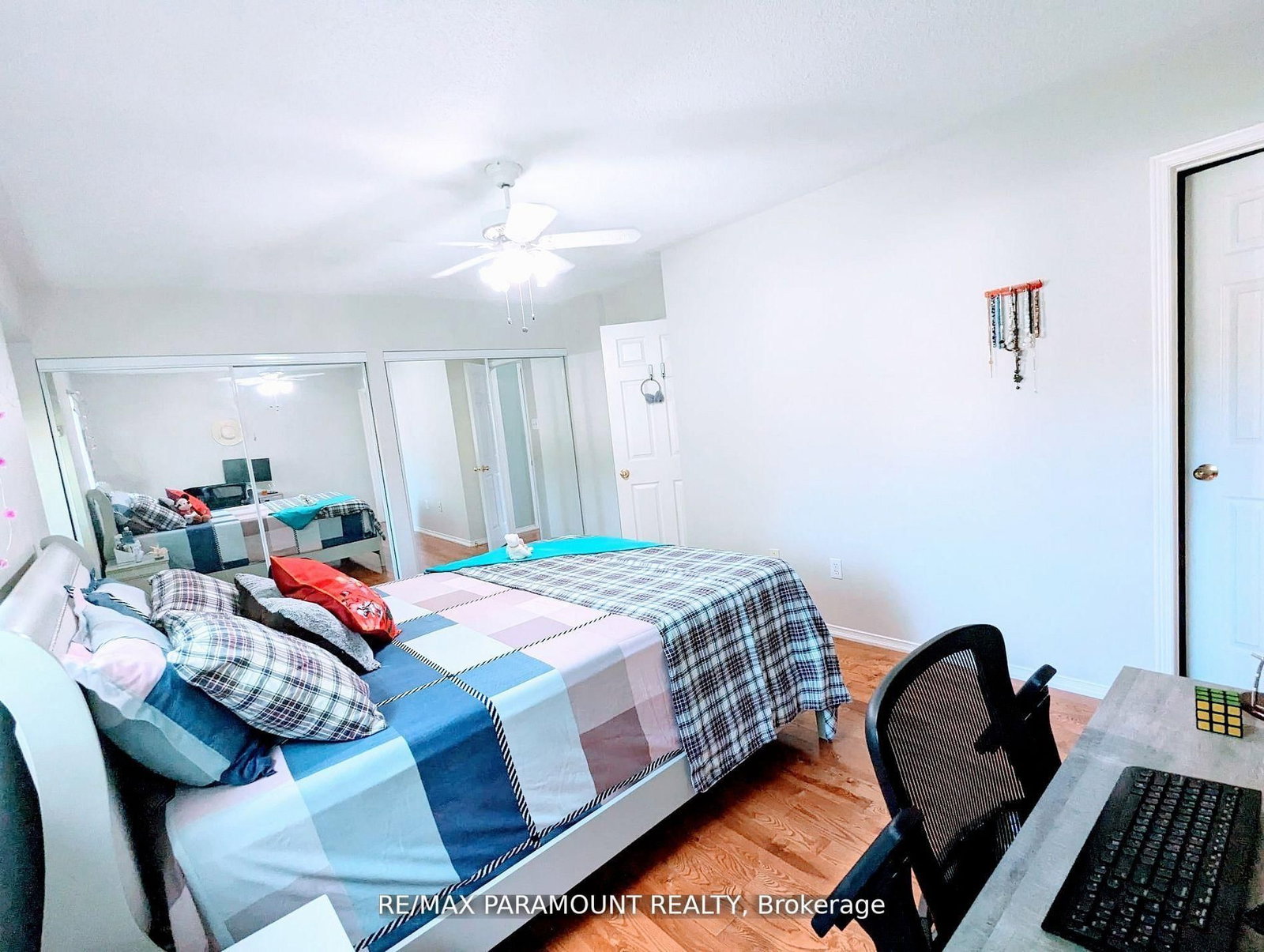 Townhouse for sale at 37 Wickstead Court, Brampton, Ontario, L6R 1N8 - Sandringham-Wellington - MLS: W12736270