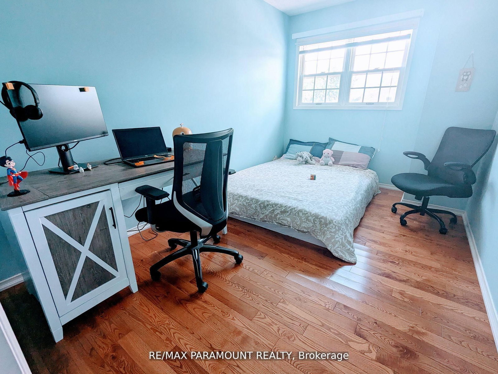 Townhouse for sale at 37 Wickstead Court, Brampton, Ontario, L6R 1N8 - Sandringham-Wellington - MLS: W12736270