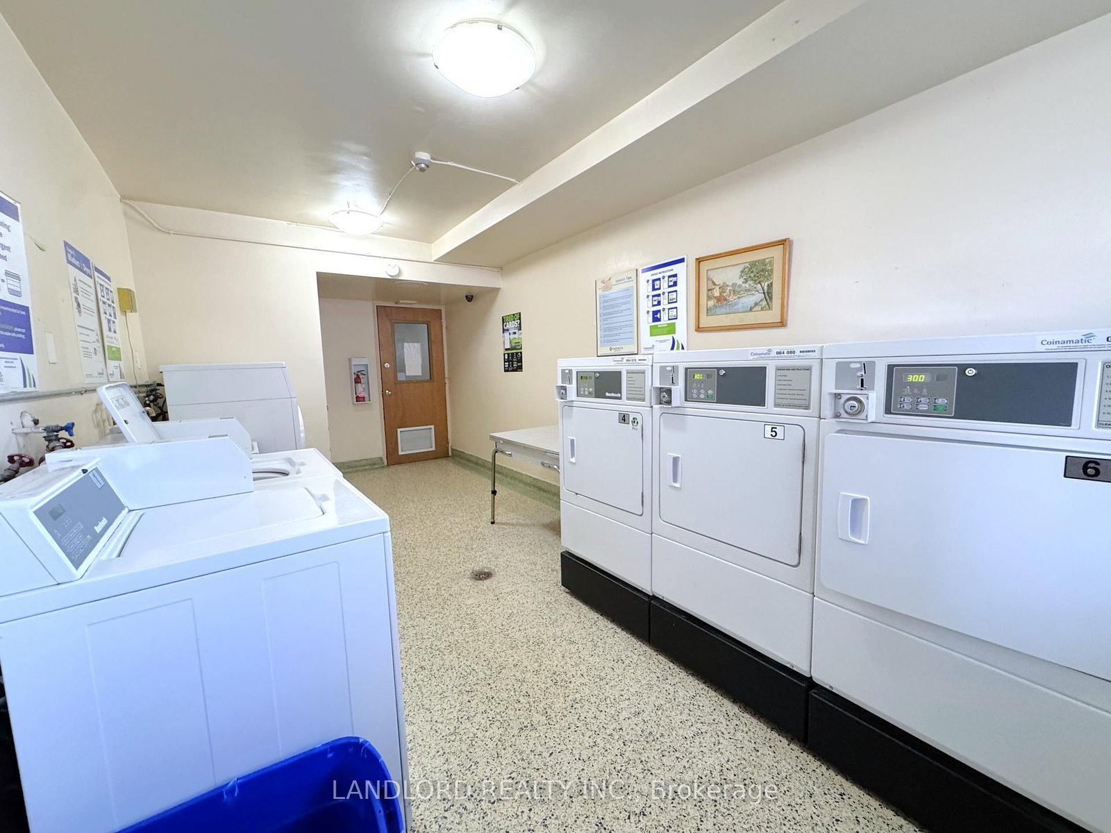 17 Gulliver Road, Unit 305 - Photo 13