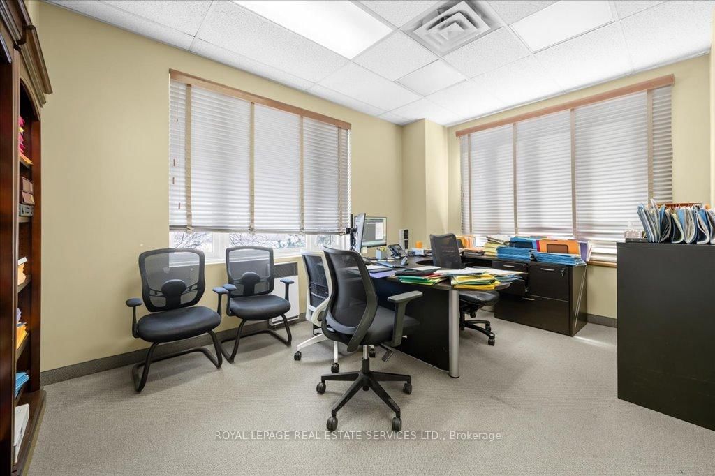 414 North Service Road E, Unit 200 - Photo 27