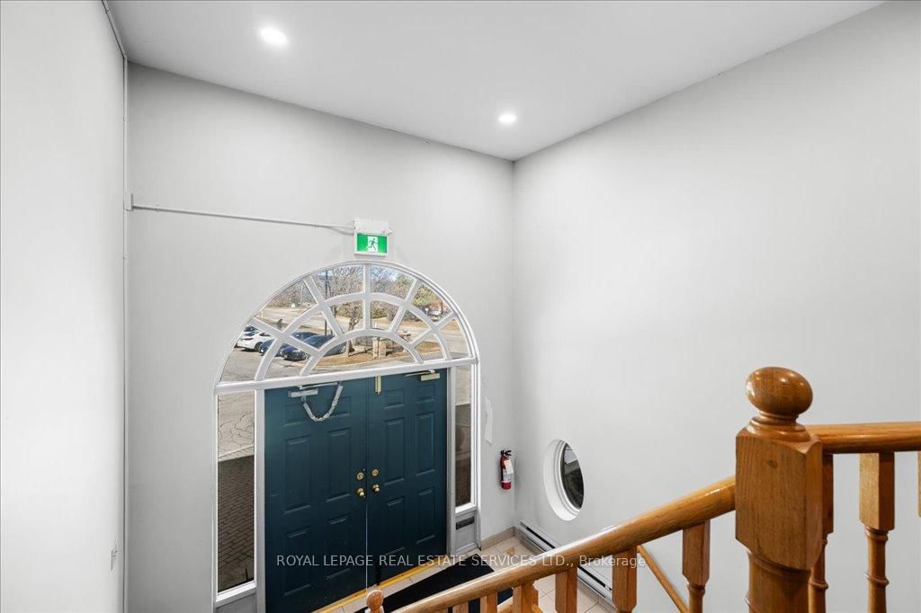 414 North Service Road E, Unit 200 - Photo 3
