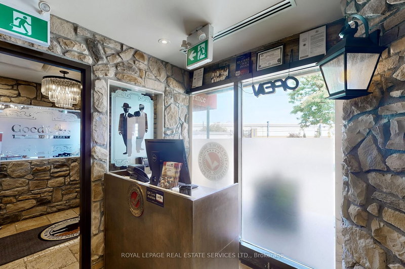 22 Ontario St, Milton, L9T 2M6 | Image 3