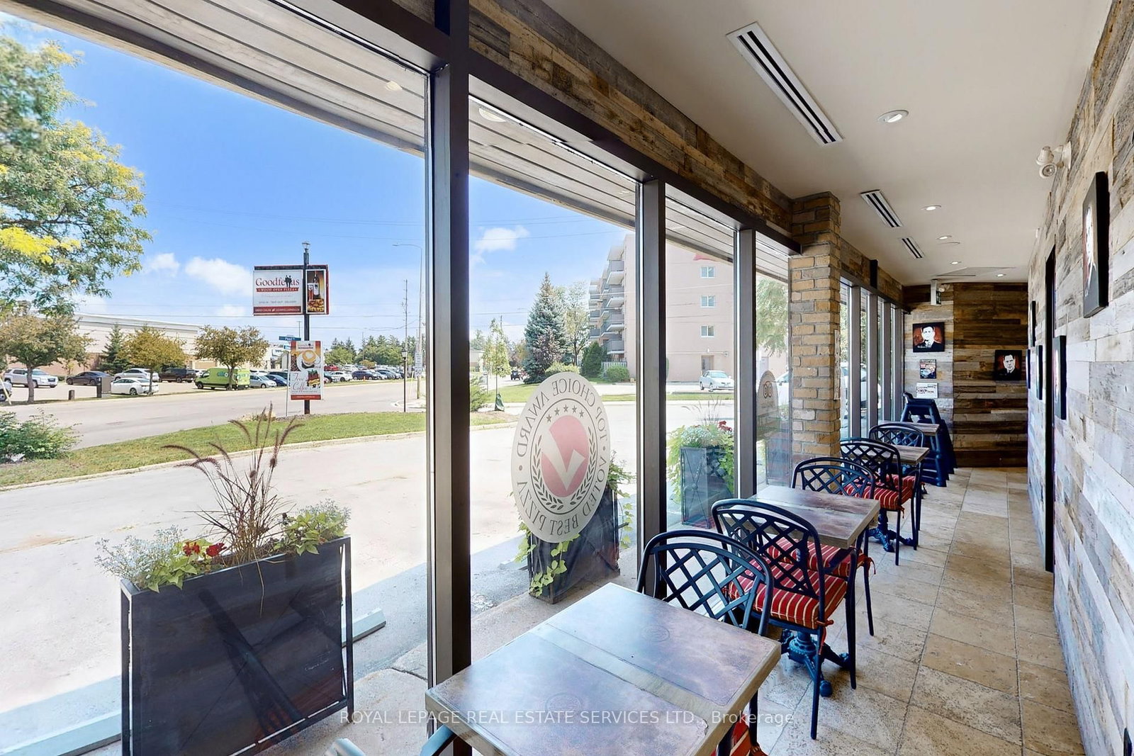 22 Ontario Street - Photo 4