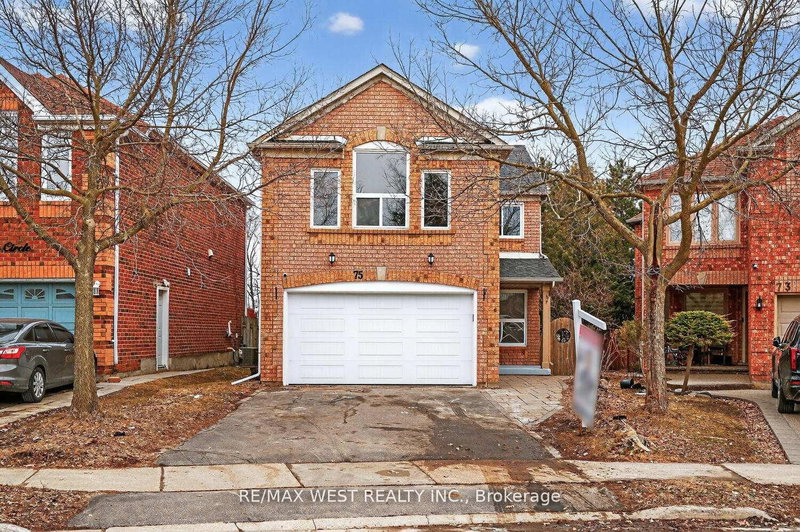 75 Forestgrove Circ, Brampton, L6Z 4T3 | Image 2