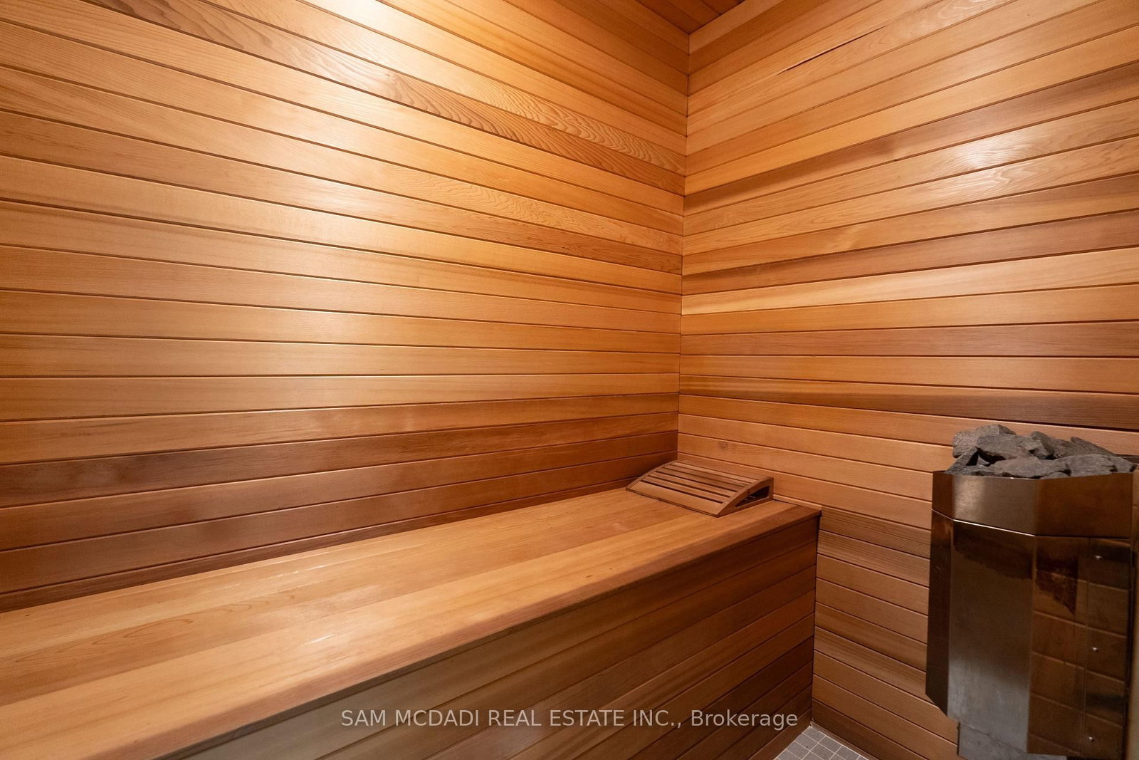 Detached House for sale at 231 Wedgewood Drive, Oakville, Ontario, L6J 4R6 - Morrison - MLS: W12736948