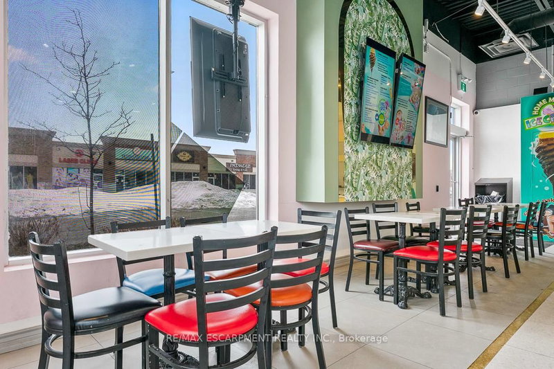 53 - 3515 Odyssey Dr, Mississauga, L5M 2S4 | Image 3