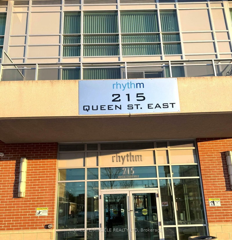 707 - 215 Queen St E, Brampton, L6W 0A9 | Image 3