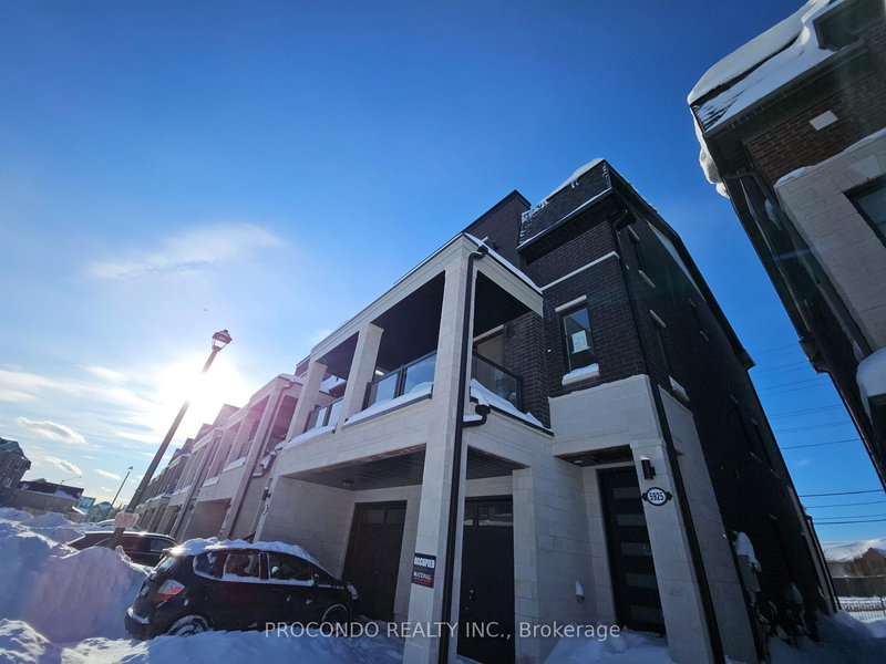 5925 Saigon St, Mississauga, L5V 2V9 | Image 2