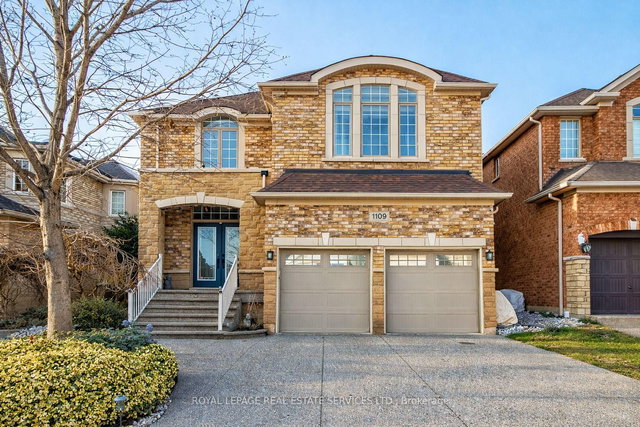 1109 Kestell Boulevard