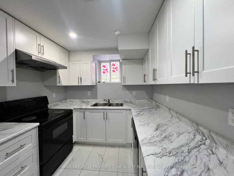 Bsmt - 16 Cottontail Rd, Brampton, L7A 3R3 | Image 3