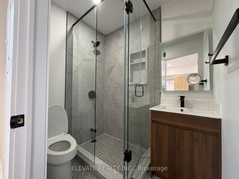 3 - 70 Lansdowne Ave, Toronto, M6K 2V9 | Image 2