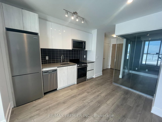 708 - 3100 Keele Street