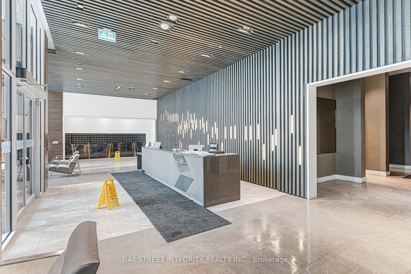 326 - 2485 Taunton Rd, Oakville, L6H 3R8 | Image 3