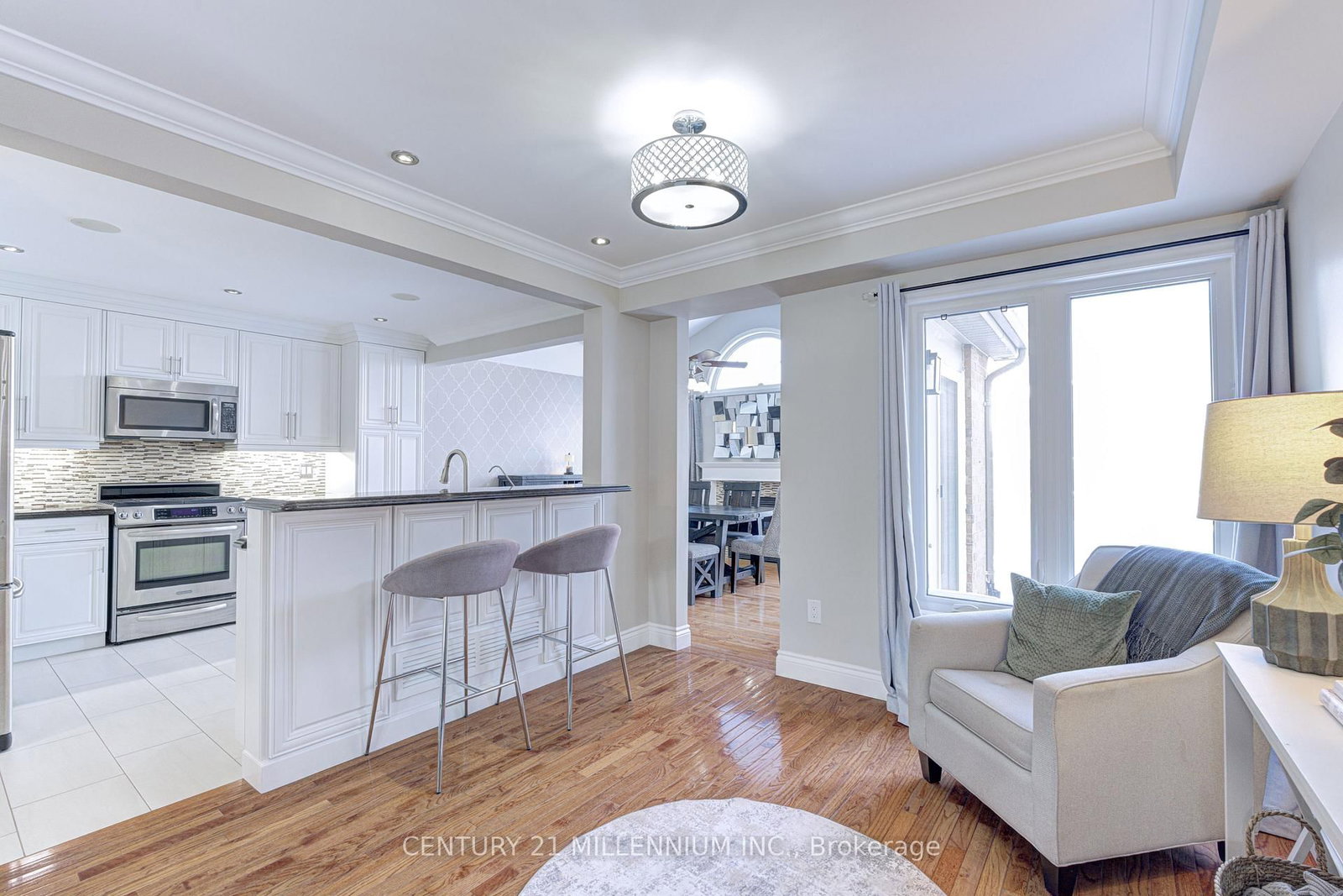 Detached House for sale at 88 Eaton Street, Halton Hills, Ontario, L7G 5T2 - Georgetown - MLS: W12739904