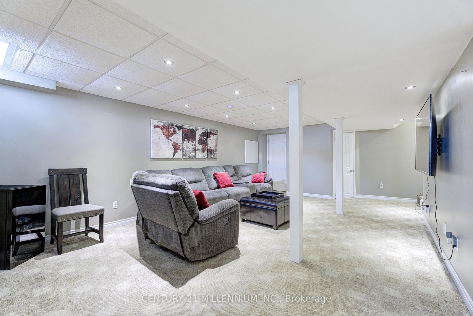 Detached House for sale at 88 Eaton Street, Halton Hills, Ontario, L7G 5T2 - Georgetown - MLS: W12739904