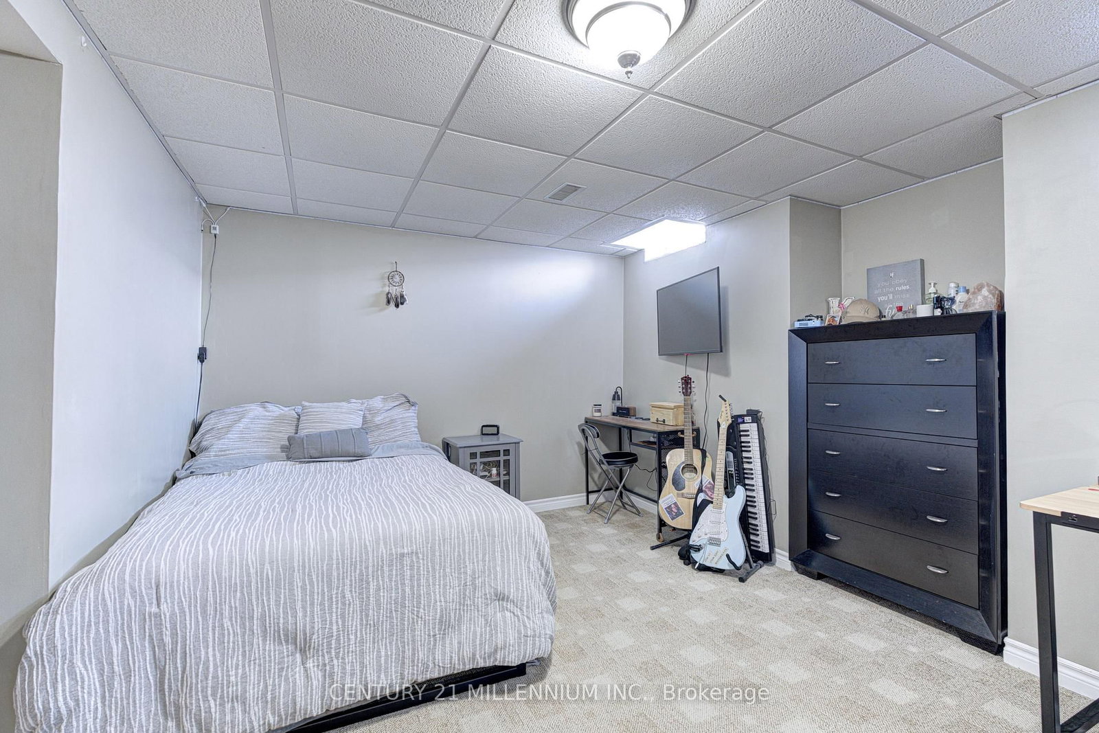 Detached House for sale at 88 Eaton Street, Halton Hills, Ontario, L7G 5T2 - Georgetown - MLS: W12739904