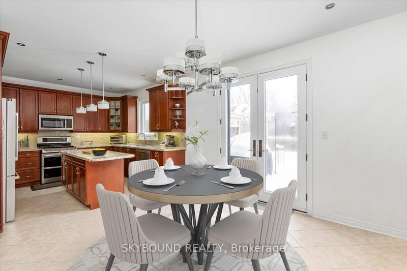 33 Lightheart Dr, Caledon, L7C 1E3 | Image 2