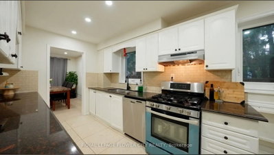 32 Payton Brampton,ON L6W 3Y9 — Photo 10