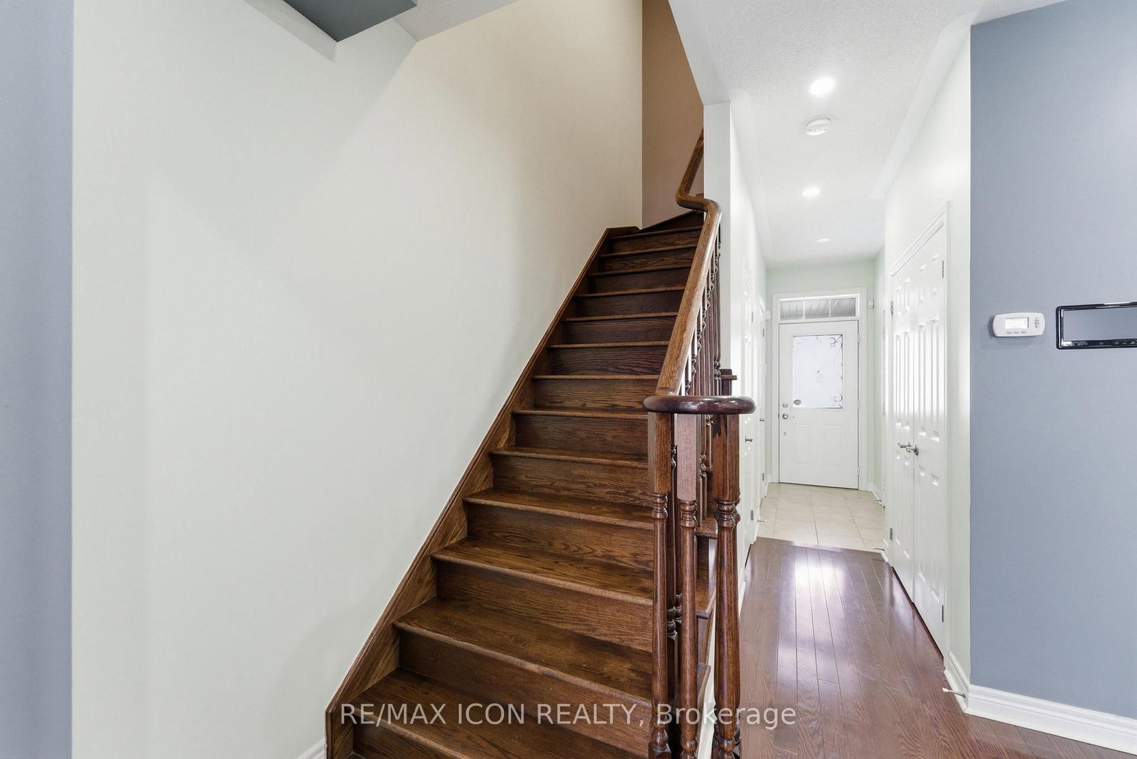 Townhouse sold at 35 Losino Street, Caledon, Ontario, L7C 3N2 - Rural Caledon - MLS: W12740970