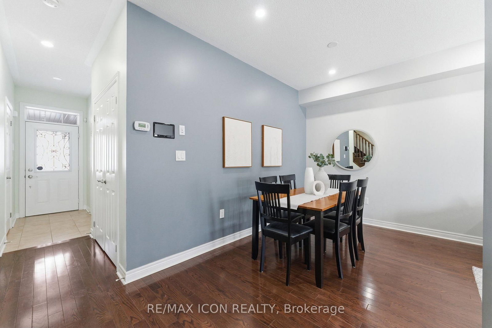 Townhouse sold at 35 Losino Street, Caledon, Ontario, L7C 3N2 - Rural Caledon - MLS: W12740970