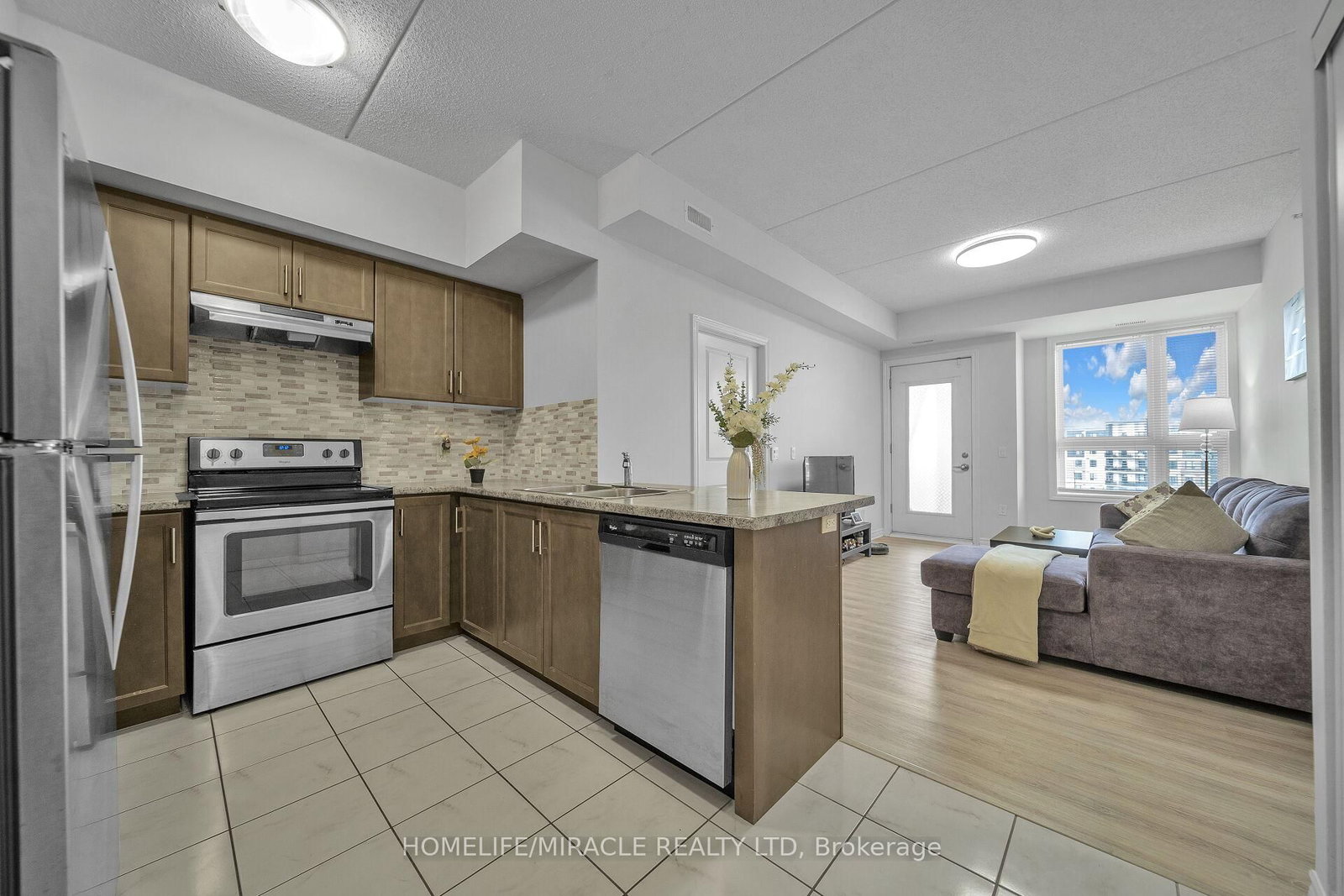 Condo for sale at 420-640 Sauve Street, Milton, Ontario, L9T 9A7 - Beaty - MLS: W12741018