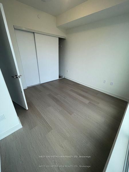 859 The Queensway, Unit 315 - Photo 4