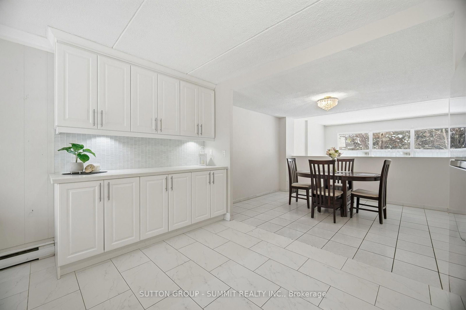 180 Mississauga Valley Boulevard, Unit 211 - Photo 16