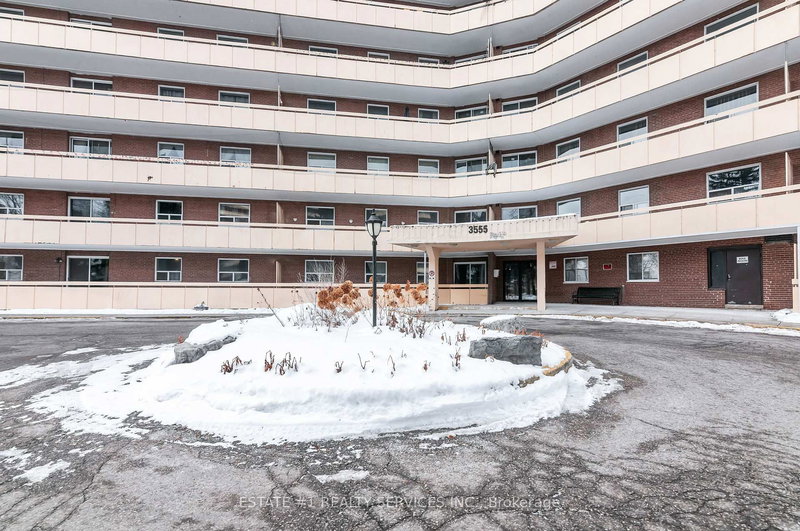 402 - 3555 Derry Rd E, Mississauga, L4T 1B2 | Image 3