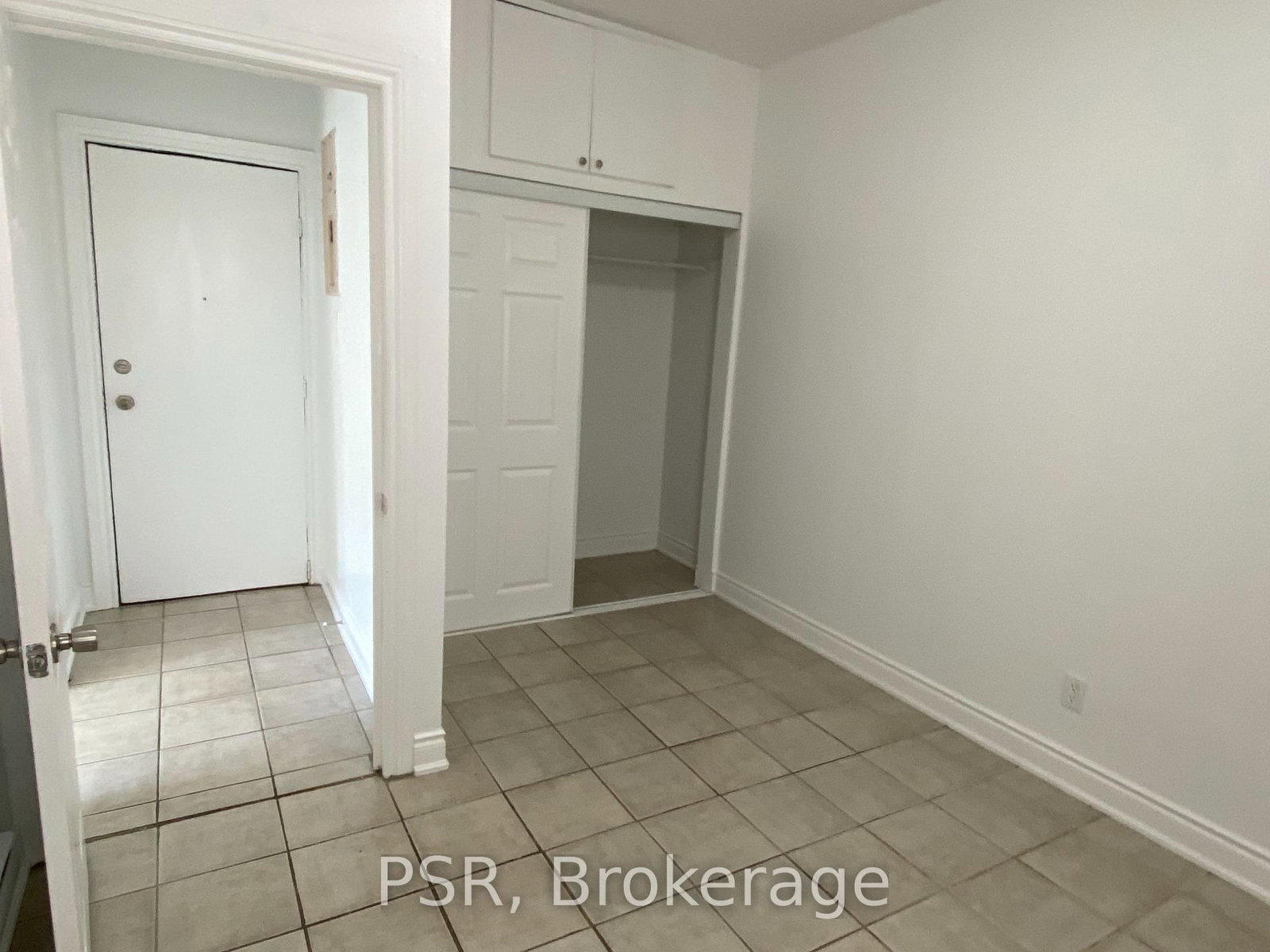 3110 Lake Shore Boulevard W, Unit 2 - Photo 10