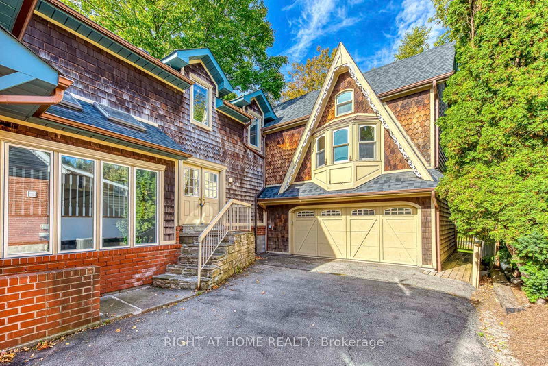 435 Maple Ave, Oakville, L6J 2J2 | Image 2