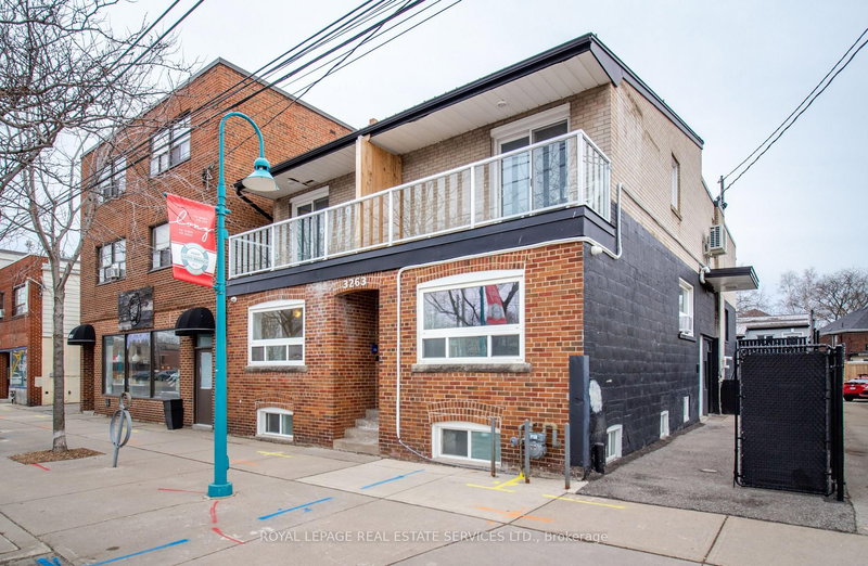 3263 Lake Shore Blvd W, Toronto, M8V 1M2 | Image 2