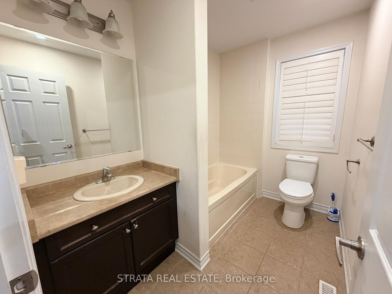 Detached House for sale at 358 Laundon Terrace, Milton, Ontario, L9T 7N9 - Scott - MLS: W12742942