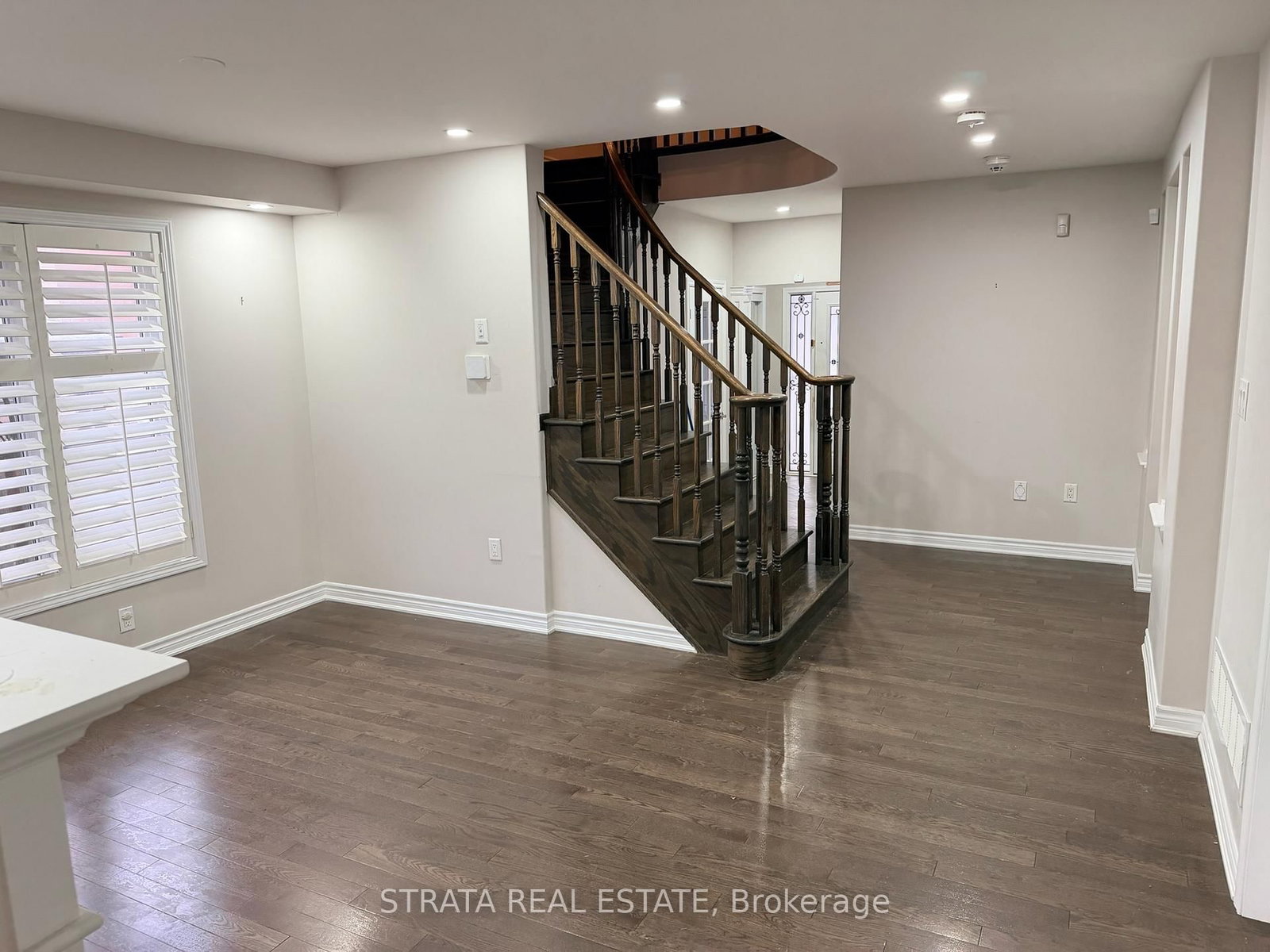 Detached House for sale at 358 Laundon Terrace, Milton, Ontario, L9T 7N9 - Scott - MLS: W12742942