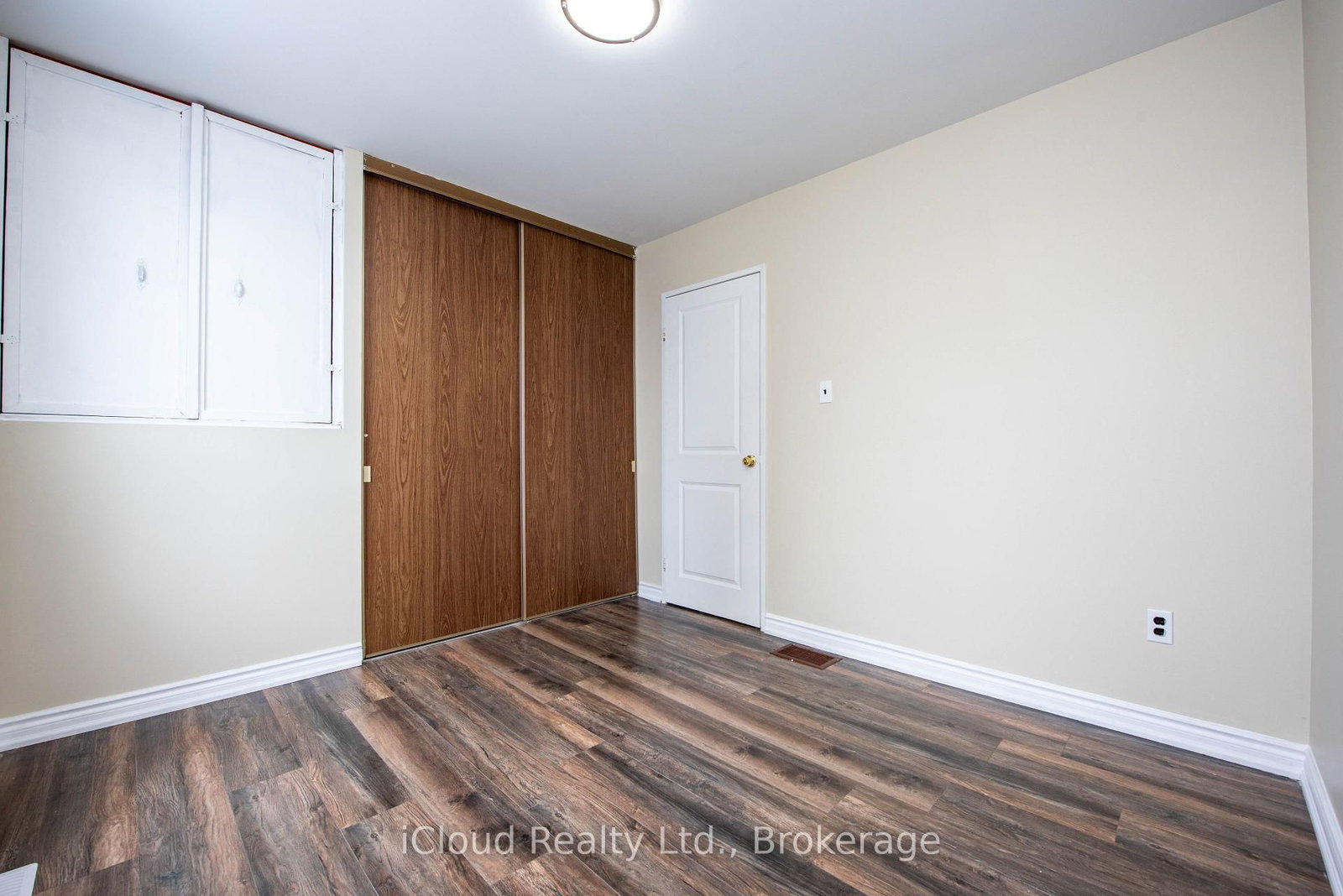 Semi-Detached House for sale at 82 Griselda Crescent, Brampton, Ontario, L6S 1M3 - Northgate - MLS: W12743066