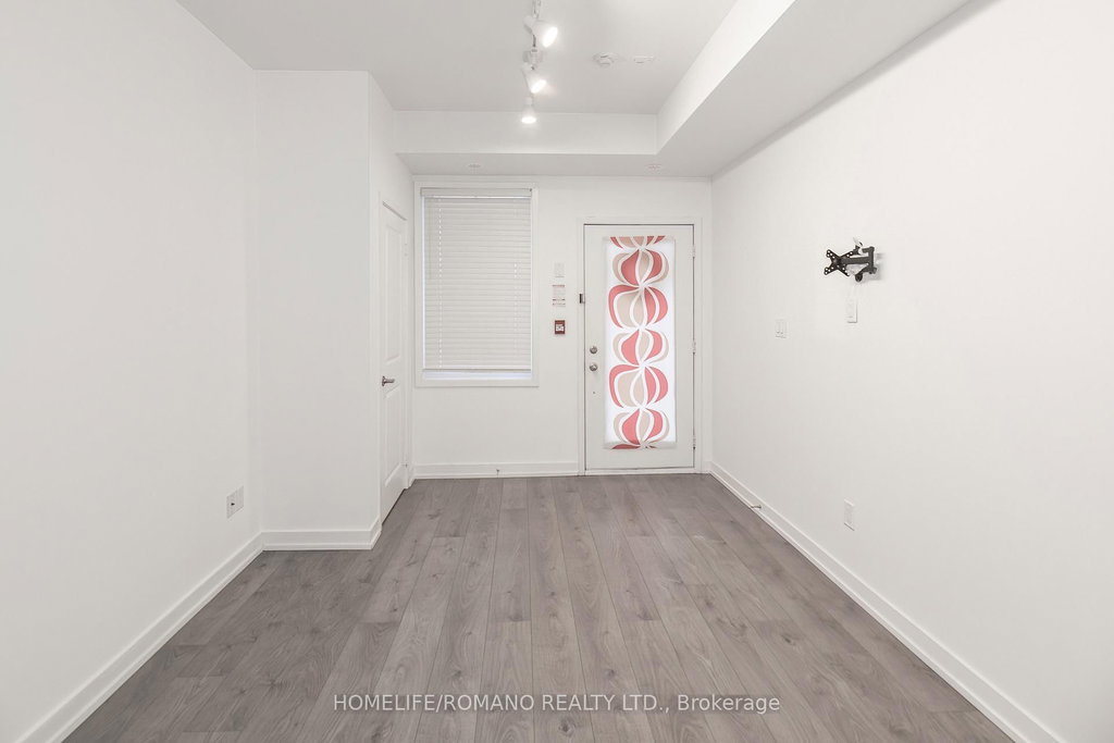 6B - 867 Wilson Avenue 3