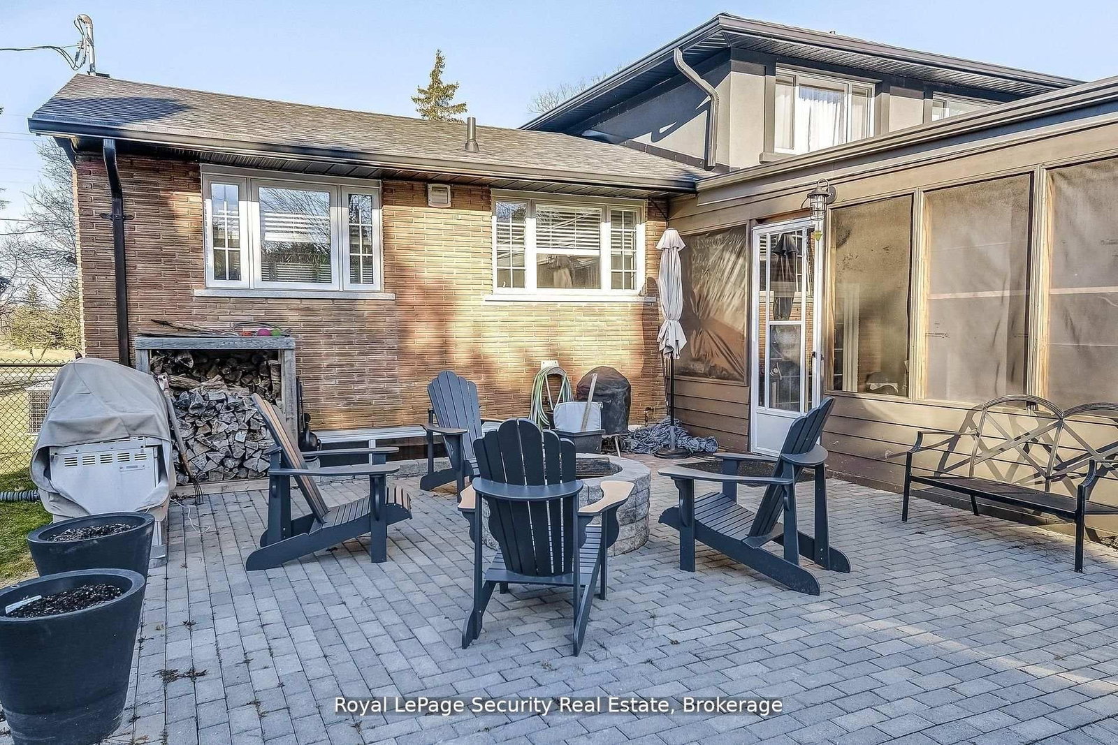 Detached House for sale at 11310 Trafalgar Road, Halton Hills, Ontario, L7G 4S5 - Stewarttown - MLS: W12743948