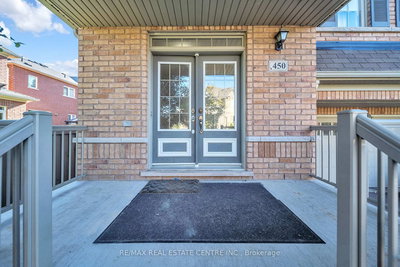 450 Tilt Pt, Milton, Ontario image-0-2