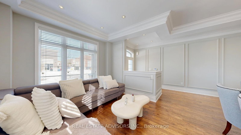 129 Squire Ellis Dr, Brampton, L6P 4J4 | Image 3