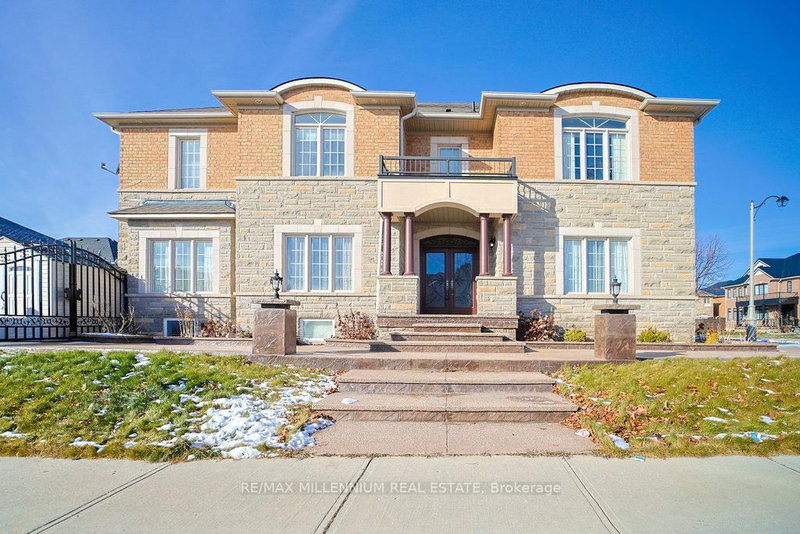 24 Prince Edward Blvd, Brampton, L6P 2N8 | Image 2