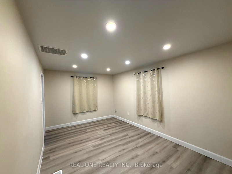 53 Robert Milton,ON L9T 1G7 — Photo 6