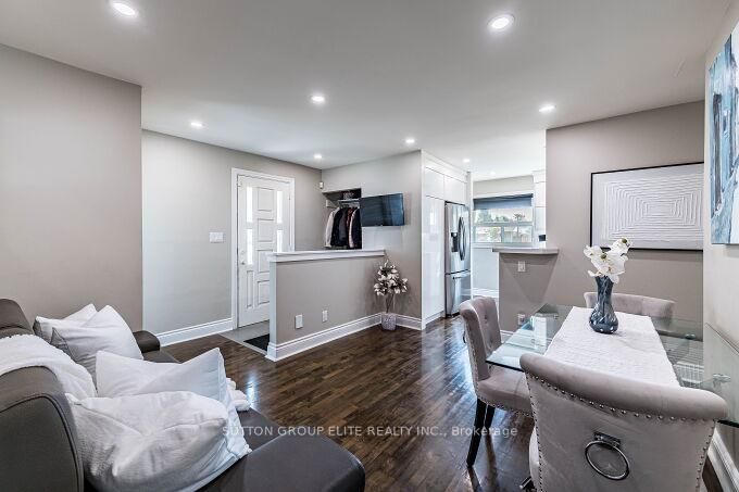 Detached House for sale at 107 Martha Street, Caledon, Ontario, L7E 4X5 - Bolton West - MLS: W12747308