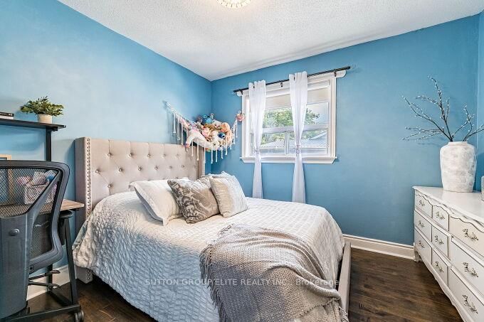 Detached House for sale at 107 Martha Street, Caledon, Ontario, L7E 4X5 - Bolton West - MLS: W12747308