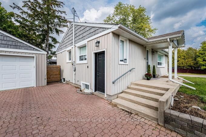 Detached House for sale at 107 Martha Street, Caledon, Ontario, L7E 4X5 - Bolton West - MLS: W12747308