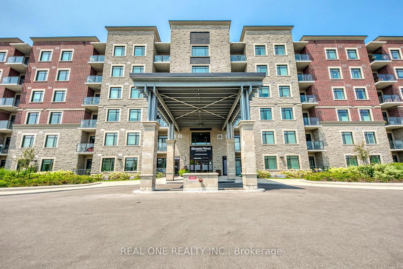 101 - 830 Megson Terr, Milton, L9T 9M7 | Image 2