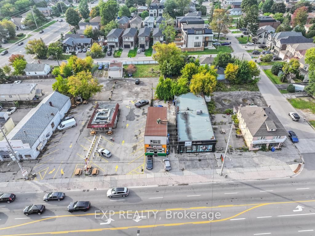 723 Lakeshore Road E - Photo 5