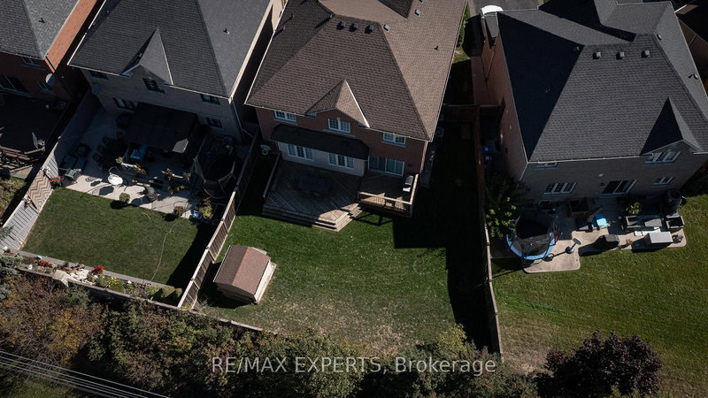 34 Laurentide Cres, Brampton, L6P 1Y4 | Image 3