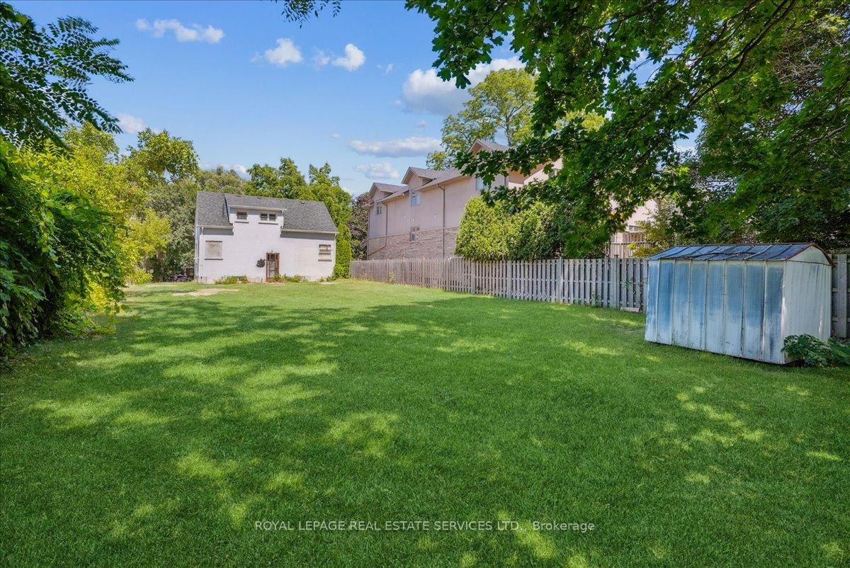 Detached House for sale at 86 Kerr Street, Oakville, Ontario, L6K 3A3 - Central - MLS: W12748542